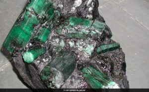 Read more about the article ‘Cursed’ Emerald Set To Return To Brazil After Decades Long Legal Battle