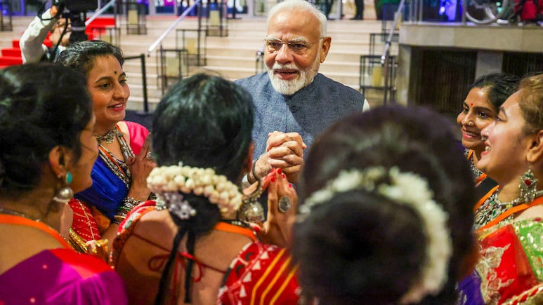 Read more about the article Indian Community Welcomes Modi With Sanskrit Chants In Brazil