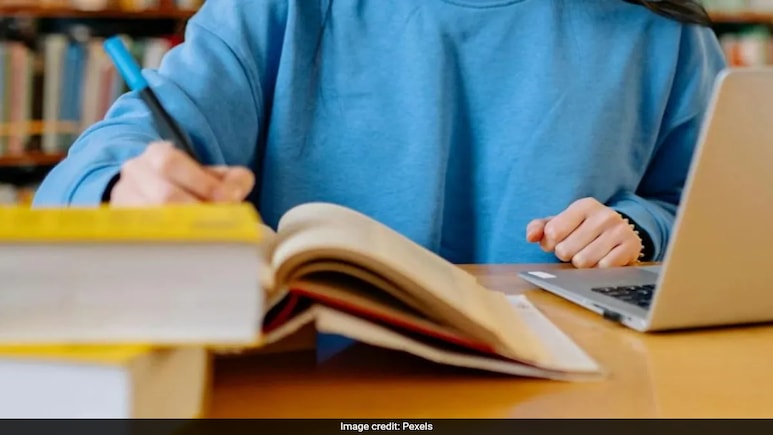 CBSE Opens Registration For Single Girl Child Scholarship 2024, Check Key Details