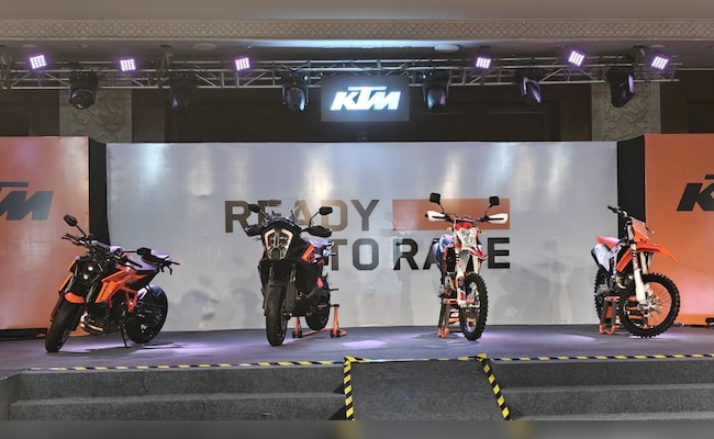 Read more about the article KTM 1390 Super Duke R, 890 Duke R And 8 Other Motorcycles Launched