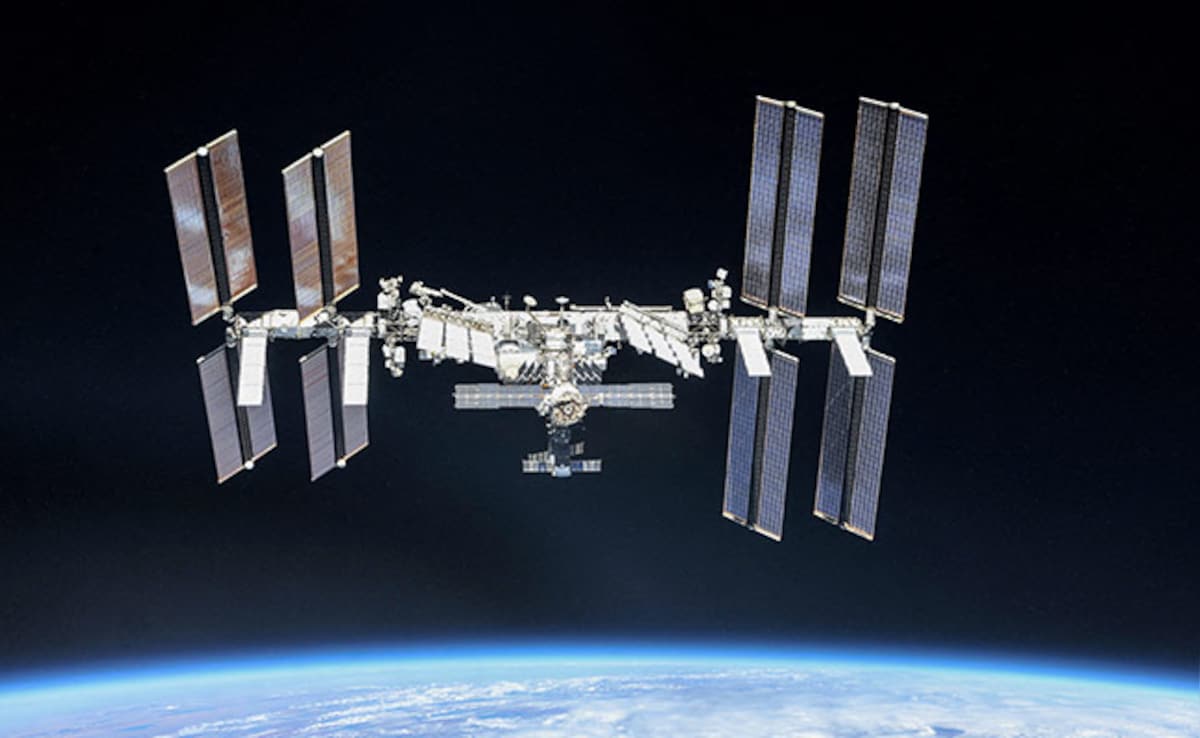 Read more about the article Why A Leak Problem On International Space Station Has NASA Worried