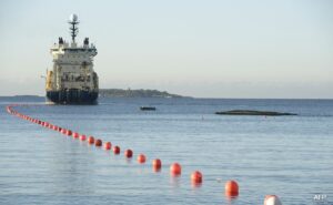 Read more about the article Baltic Sea Cable Cuts Raise Nordic, German Suspicions of Russian Sabotage