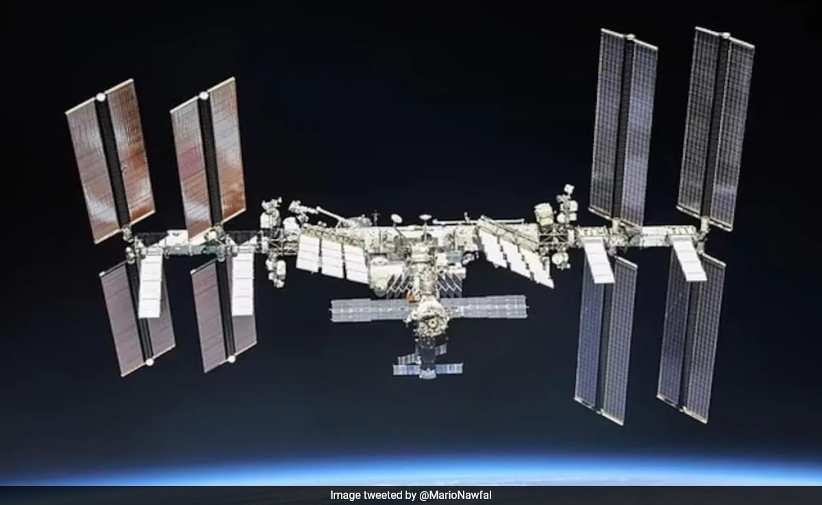 Read more about the article ‘Toxic’ Odour At International Space Station Detected. What Happened Next?