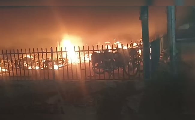 Read more about the article Massive Fire Breaks Out At Varanasi Railway Station, 200 Vehicles Destroyed