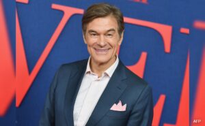 Read more about the article Trump Taps TVs “Dr. Oz” To Head US Public Health Insurance Program