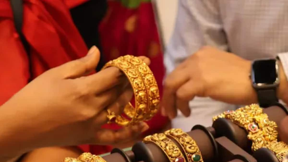 Read more about the article Gold Rate Rises In India: Check 22 Carat Price In Your City On November 21