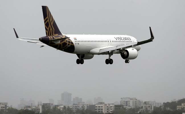 Read more about the article Vistara’s Mumbai-Amritsar Flight Diverted To Chandigarh Due To Bad Weather