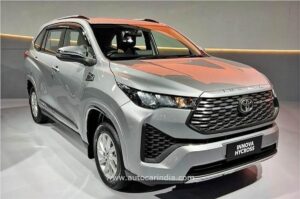 Read more about the article Toyota Innova Hycross price hiked, waiting period details, price and specs