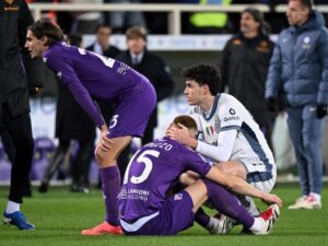 Read more about the article Edoardo Bove Collapse Causes Fiorentina’s Clash With Inter Milan To Be Suspended