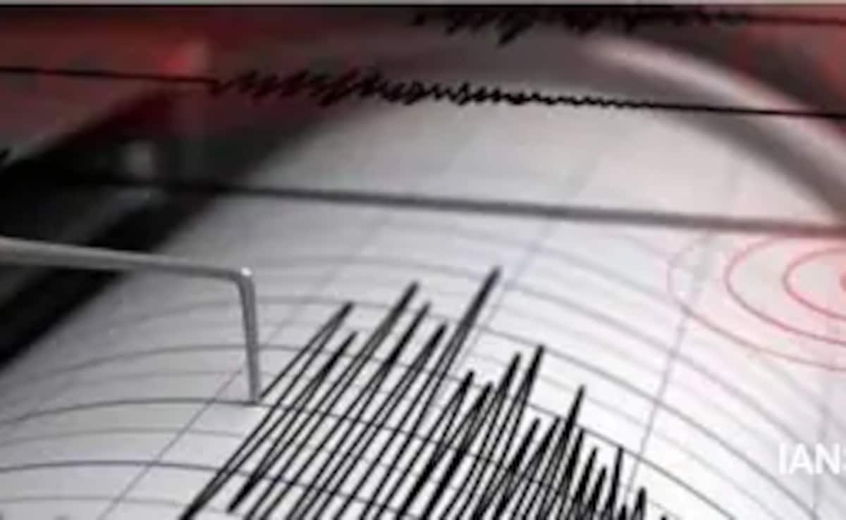 5.6 Magnitude Earthquake Hits Northern Philippines: Report