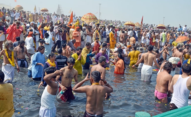 Green Tribunal Warns Polluted Ganga Can Affect Maha Kumbh Pilgrims' Health In Prayagraj