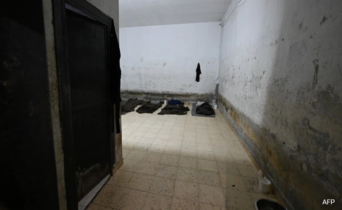 Read more about the article Damascus Dungeons, Torture Chambers Exposed After Assad’s Fall In Syria