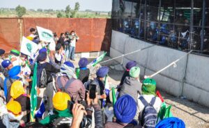 Read more about the article Farmers To Resume ‘Delhi Chalo’ March Today, Shambhu Border Barricaded