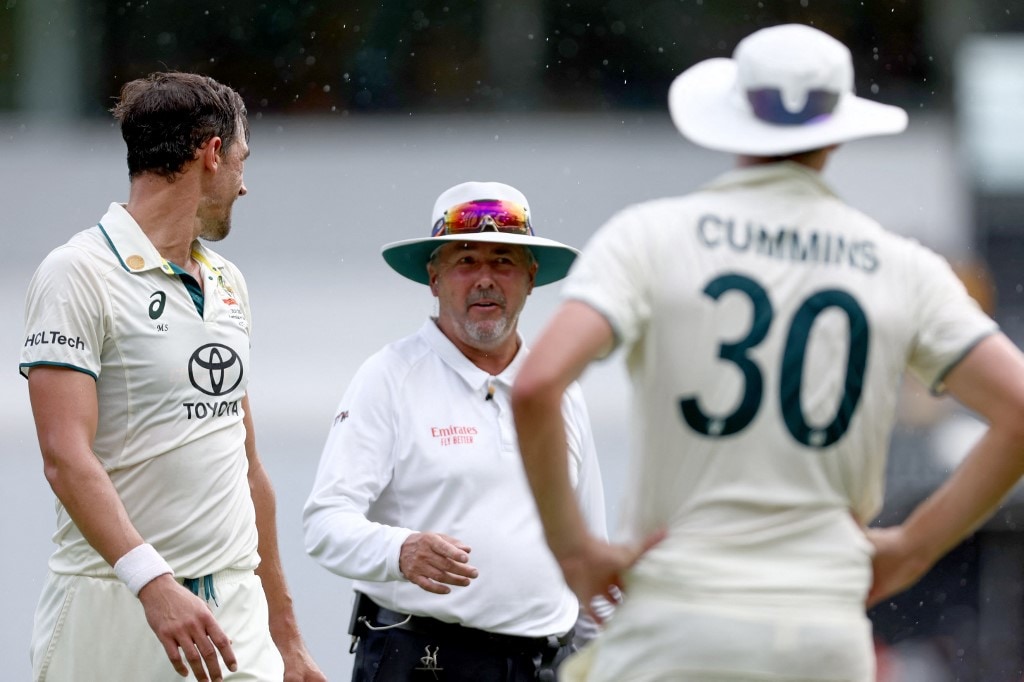 Australia Pacer Mitchell Starc Left Visibly Annoyed By Repeated Rain Delays, Pleads To Umpire. Watch