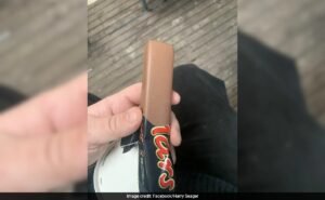 Read more about the article UK Man Receives Rs 215 Compensation After Finding ‘Smooth’ Mars Chocolate Bar