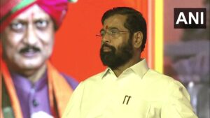 Read more about the article Eknath Shinde Takes Oath As Maharashtra Deputy Chief Minister, Ends Suspense