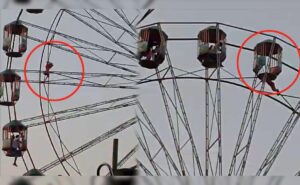 Read more about the article Girl Dangles From 60-Foot High Ferris Wheel At Fair In UP, Rescued