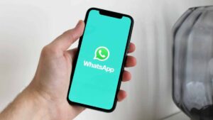 Read more about the article How to Create Polls in WhatsApp: A Step-by-Step Guide