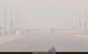 Read more about the article Delhi’s AQI Drops Below 300 Into “Poor” Category For First Time In A Month