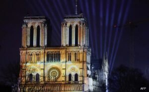 Read more about the article Notre Dame Reopens Five Years After Shocking Blaze