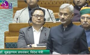 Read more about the article Foreign Minister S Jaishankar briefs parliament