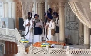 Read more about the article Sukhbir Badal Gets Toilet Cleaning Duty From Akal Takht Over Sacrilege Case