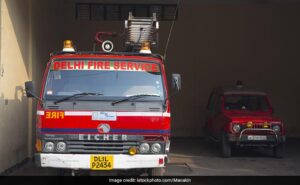 Read more about the article Roof Collapses, Breaks Cooking Gas Pipeline, Sparks Fire In Delhi House