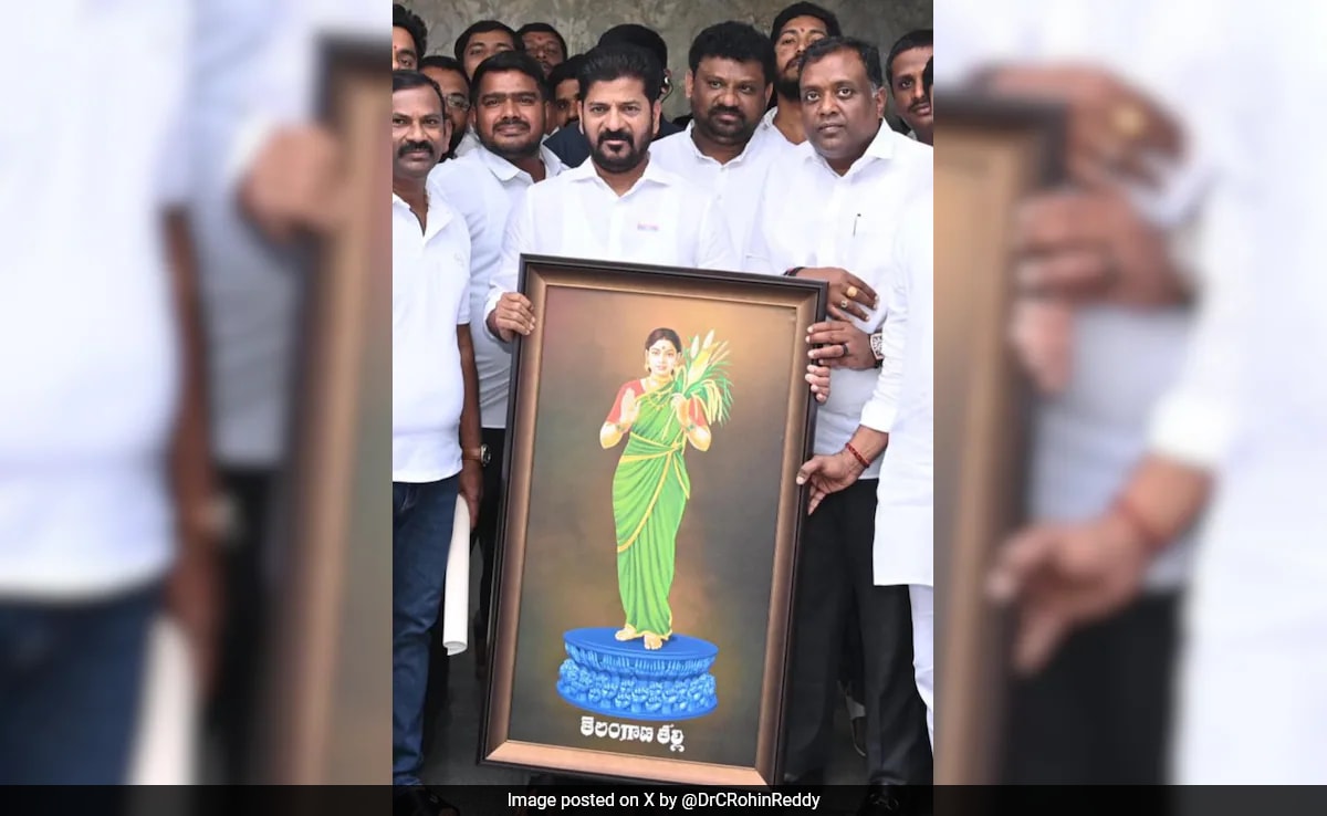 Read more about the article Telangana Chief Minister A Revanth Reddy Says ‘Telangana Thalli’ Statue Design Represents State’s Cultural Ethos