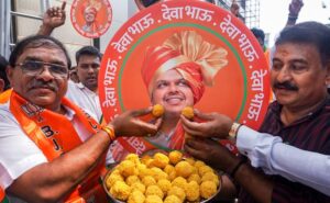 Read more about the article How Devendra Fadnavis Accepting No.2 Rule Cleared His Way To The Top