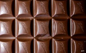 Read more about the article Cadbury Loses Royal Warrant Under King Charles III