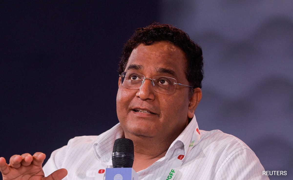 Read more about the article Paytm CEO Vijay Shekhar Sharma Says Apple Killed Its Camera “Badly” In iPhone 16: “Seriously Thinking Of…”