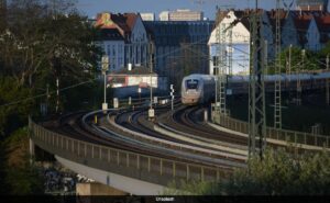 Read more about the article Ticketless Passenger Clings To Cable Of German High-Speed Train For 30 Km, Survives