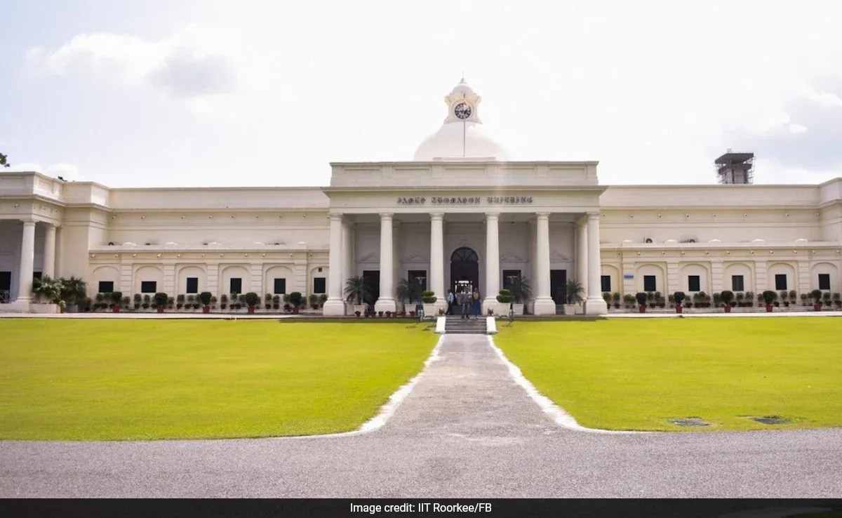 Read more about the article IIT Roorkee Responds To Viral GATE 2025 ‘Idli Chutney’ Email