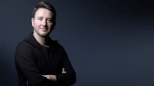 Read more about the article As France battles debt crisis, a ‘rockstar’ economist polarises nation’s politics – Firstpost