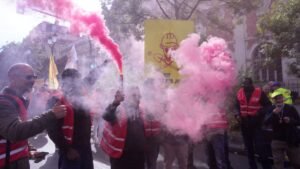 Read more about the article Eiffel Tower closed as nationwide strikes erupt across France; unions demand taxes on rich, reject austerity – Firstpost