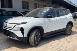 Read more about the article Tata Harrier EV waiting periods extend up to 10 weeks