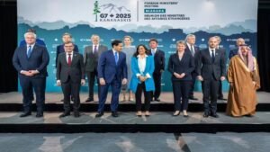 Read more about the article G7 calls for ‘immediate ceasefire’ in Ukraine war, pledges tougher measures against Russia – Firstpost