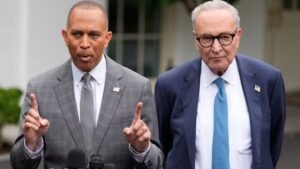 Read more about the article Democrat leaders Schumer, Jeffries call for urgent meeting with Trump to end shutdown – Firstpost