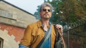 Read more about the article Shah Rukh Khan looks ready for action in new film, set to deliver another blockbuster- Watch – Firstpost