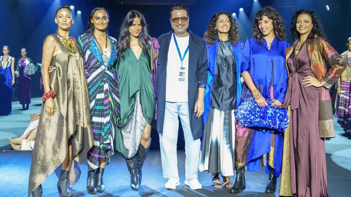 Fashion Police | Designer Amit Hansraj: ‘Parveen Babi is timeless, effortless, unapologetically modern and Hollywood’s Lauren Bacall…’ – Firstpost