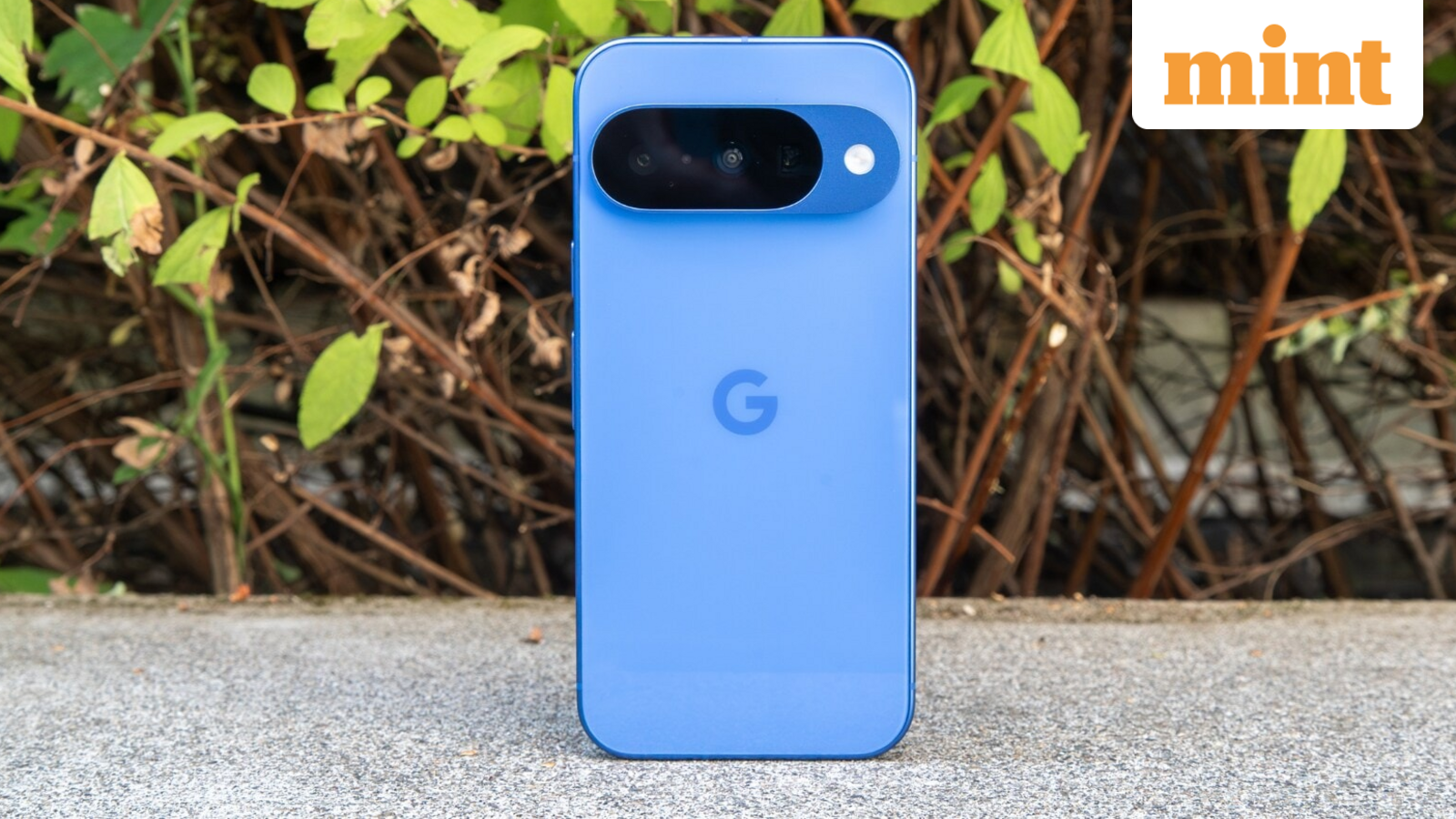 Read more about the article From security camera to gaming hub: 6 Easy tricks to make your old smartphone genuinely useful again