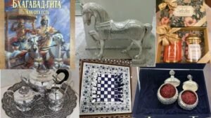 Read more about the article PM Modi gifts tea, silver craft, saffron and the Bhagavad Gita to President Putin – Firstpost
