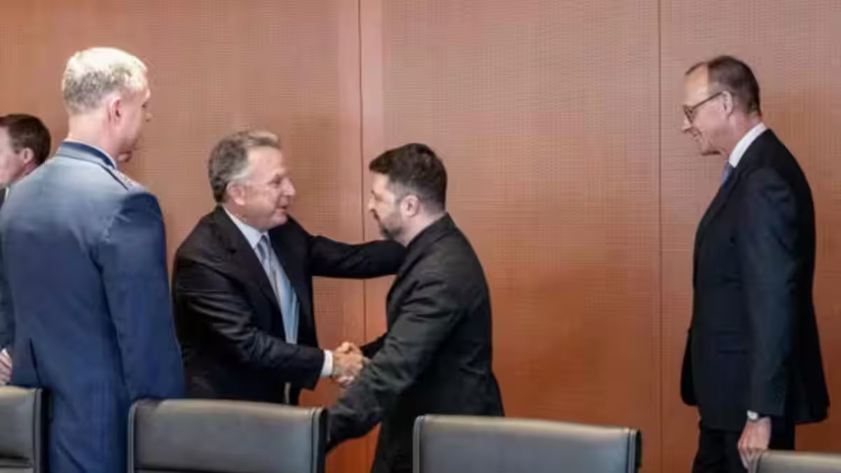 Zelenskyy hails ‘real progress’ in Berlin talks with Trump envoys on security guarantees – Firstpost