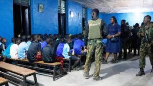 Read more about the article Parents welcome home Nigerian students freed after mass school abduction – Firstpost