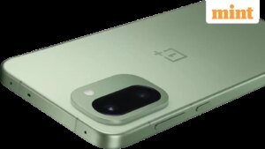 Read more about the article OnePlus 15R vs Oppo Reno 14 Pro 5G: Which premium mid-range phone should you buy?