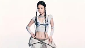 Read more about the article BLACKPINK’s Jennie Makes History as ‘like JENNIE’ becomes most-watched Vevo Video Premiere of 2025 – Firstpost