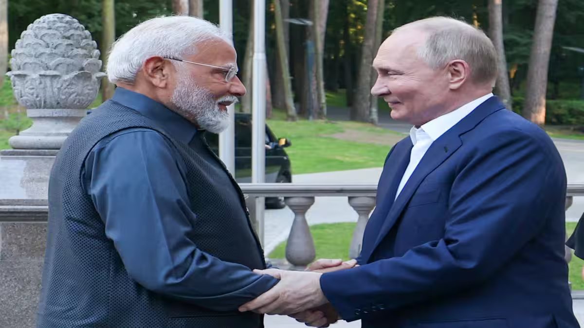 Read more about the article Ex-Pentagon official says Trump merits a Nobel for ‘uniting India–Russia’ – Firstpost