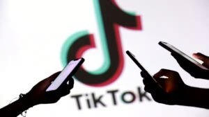 Read more about the article TikTok signs Trump-backed deal, sells US entity to 3 investors in a bid to survive in America – Firstpost