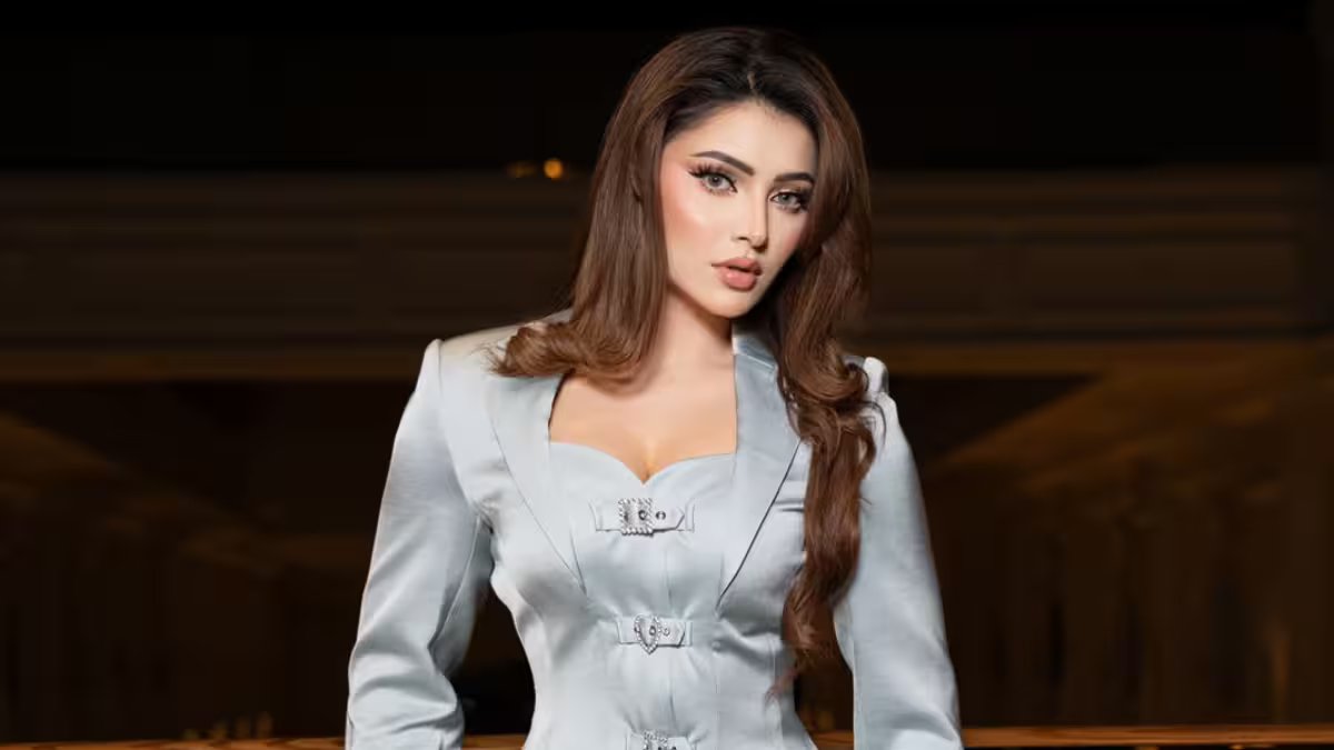 Actress Urvashi Rautela dons a custom tuxedo blazer, shares pictures from Saudi Arabia – Firstpost