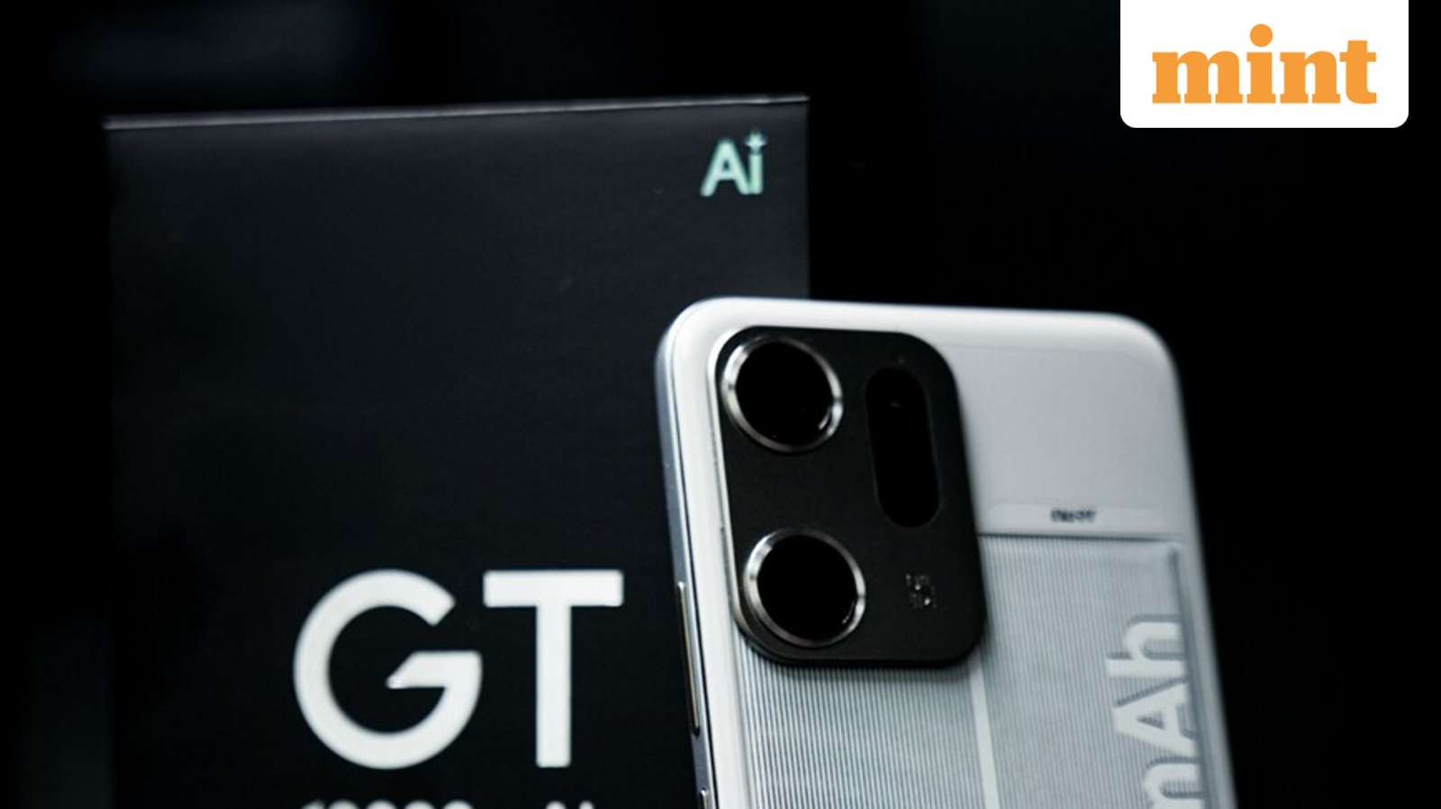 Read more about the article Realme could launch the first 10,000 mAh battery phone in India this month: here’s what to expect